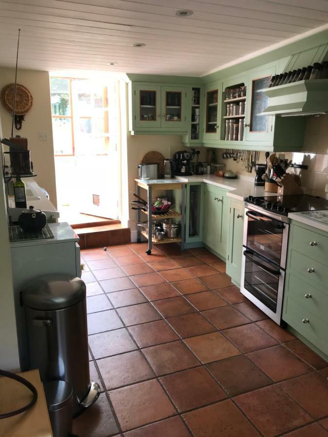 Country house Ivy Stawell