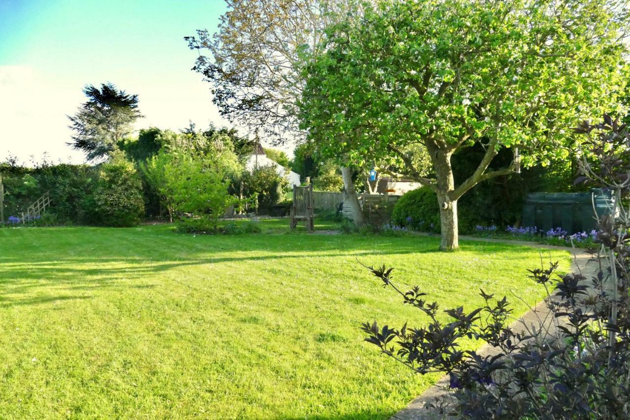 Ivy Country house